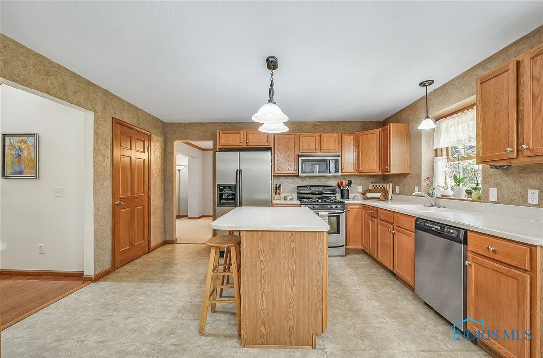 1543 Ridge Cross Road Perrysburg, OH 43551 - Photo 15 of 50 Gallery Image 15