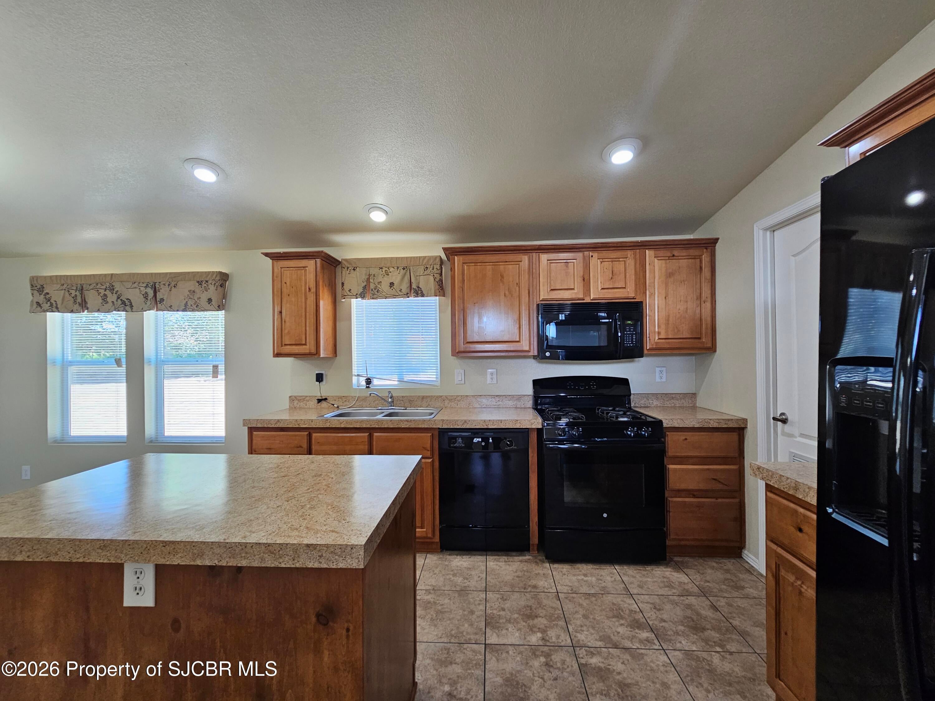 29 County Road 6899 Waterflow, NM 87421 - Photo 4 of 39 Gallery Image 4