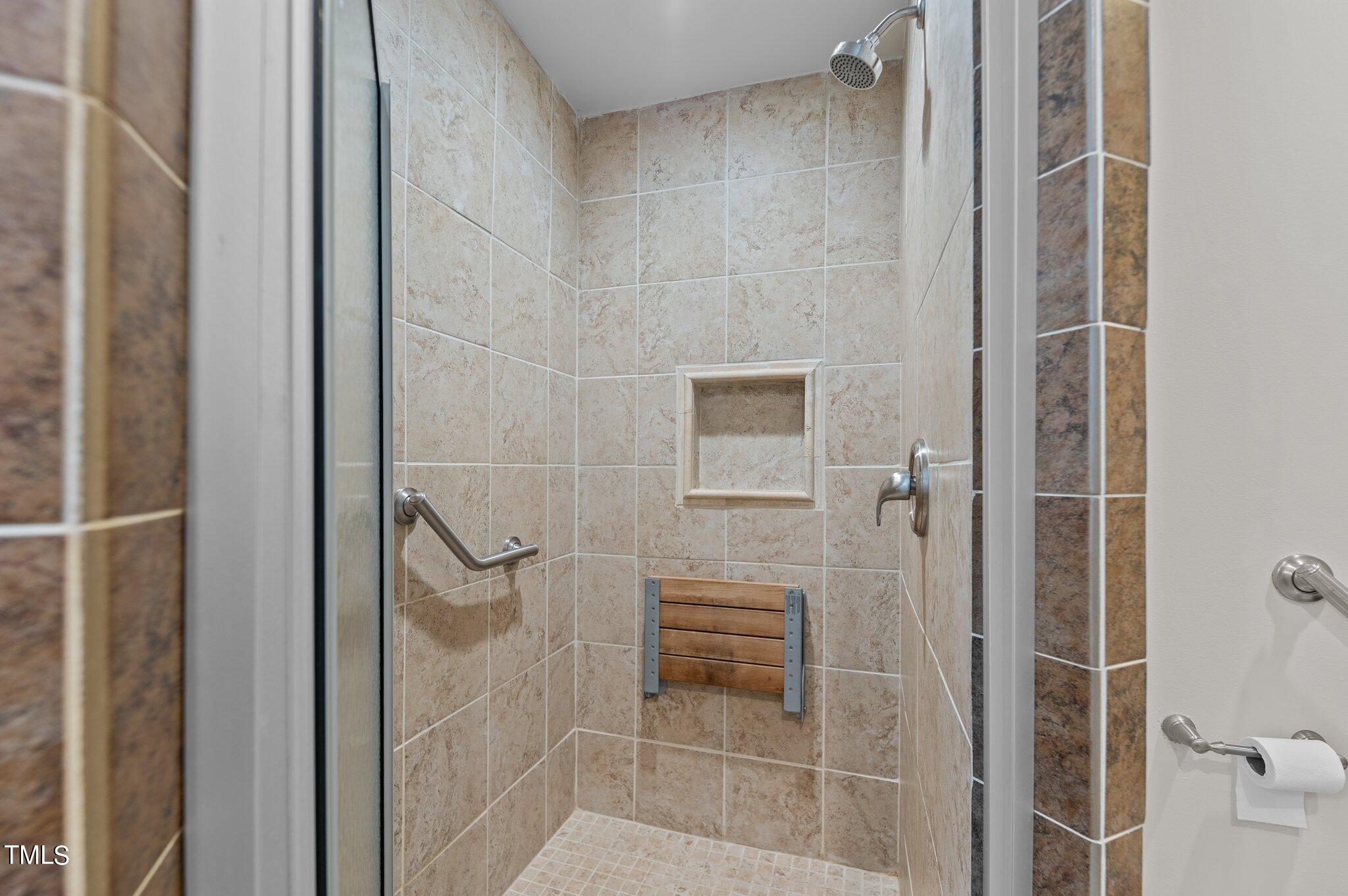 3305 Barnstable Court Raleigh, NC 27612 - Photo 38 of 58 71-web-or-mls-DSC_4475