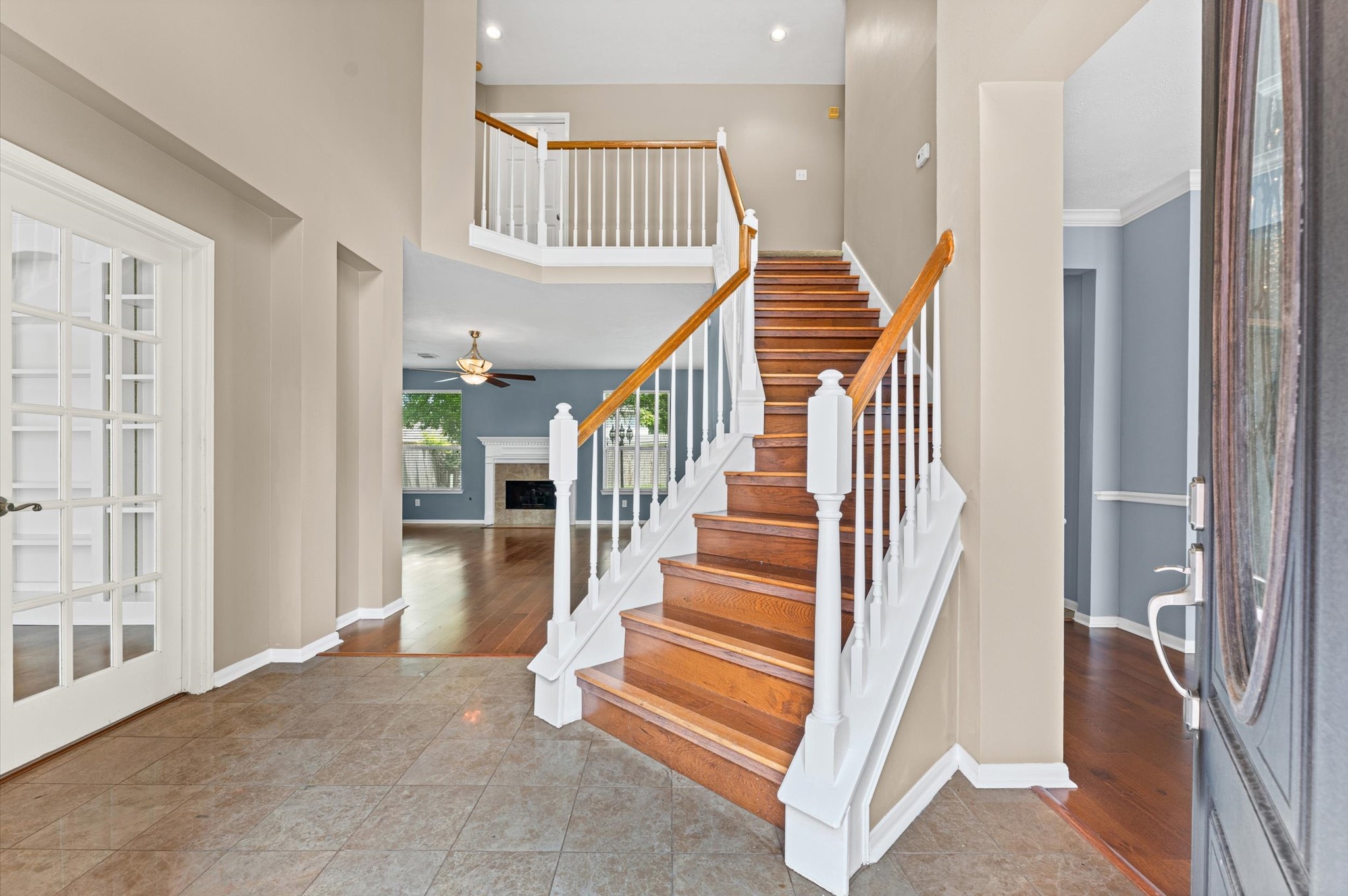 9202 State Walk Circle Houston, TX 77064 - Photo 4 of 25 Open layout