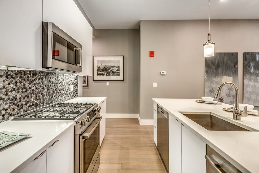 121 Portland Street, Unit 202 Boston, MA 02114 - Photo 14 of 30