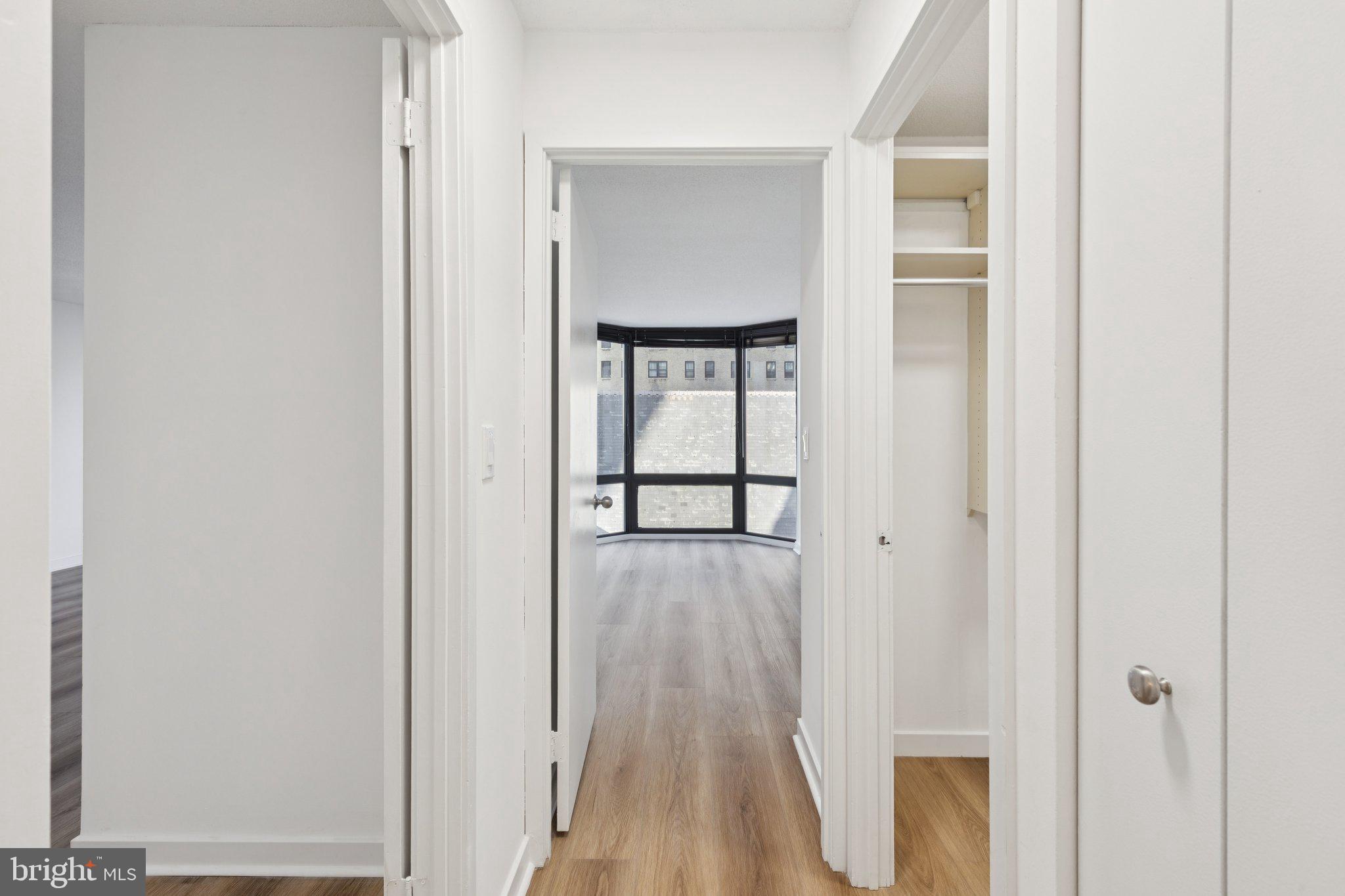 2020 Walnut Street, Unit 8J Philadelphia, PA 19103 - Photo 6 of 24