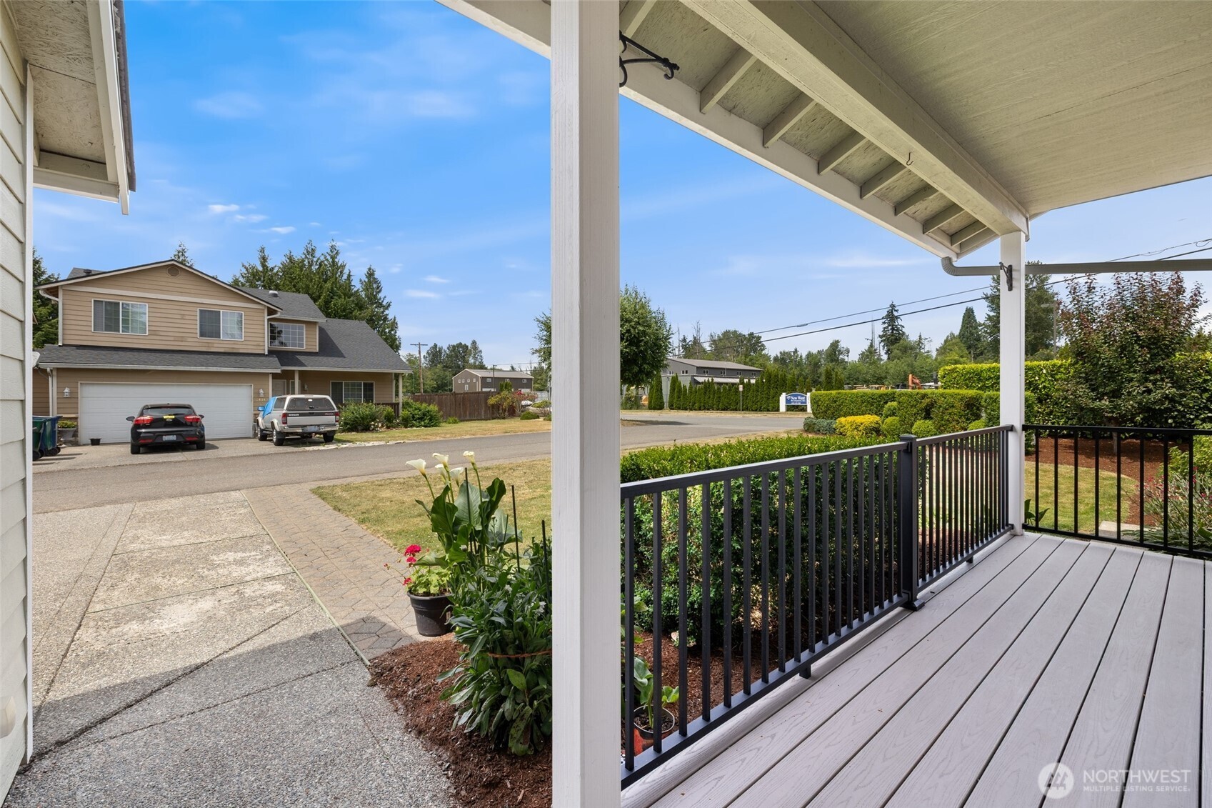2402 119th Street Southwest, Unit C1 Everett, WA 98204 - Photo 2 of 39