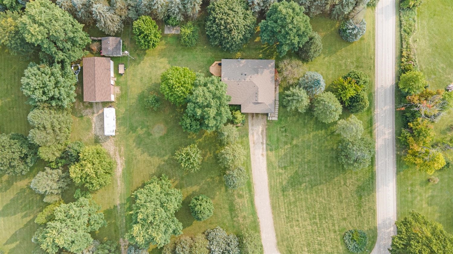 6725 Lingane Road Chelsea, MI 48118 - Photo 33 of 43 Photo 33