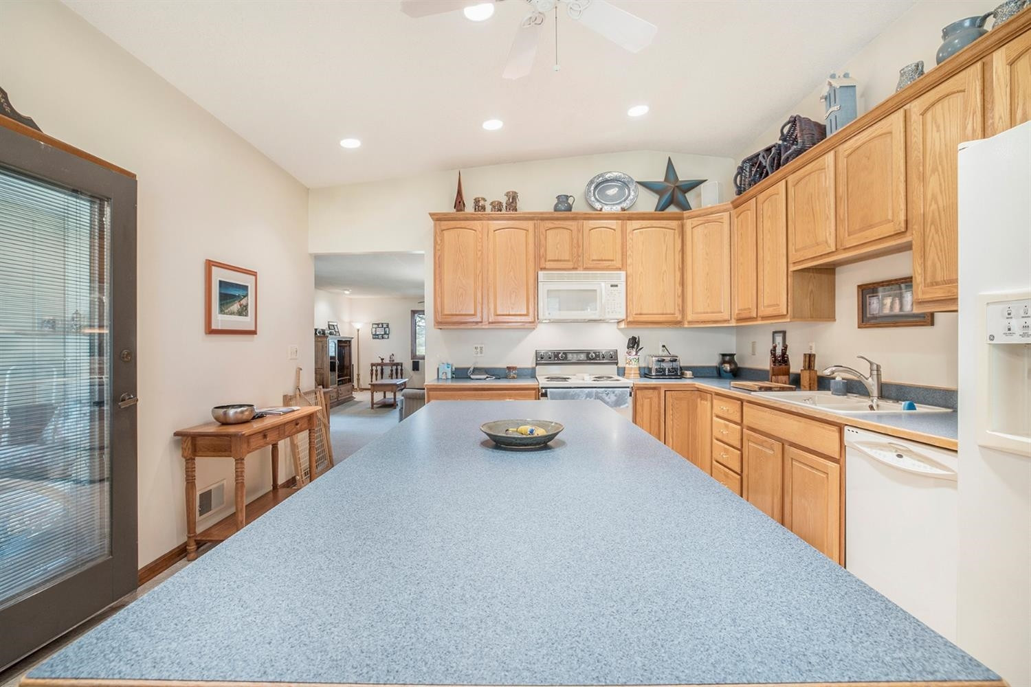 6725 Lingane Road Chelsea, MI 48118 - Photo 8 of 43 Photo 8