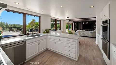 $2,695,000 | 6312 Tahoe Drive, Los Angeles, CA 90068