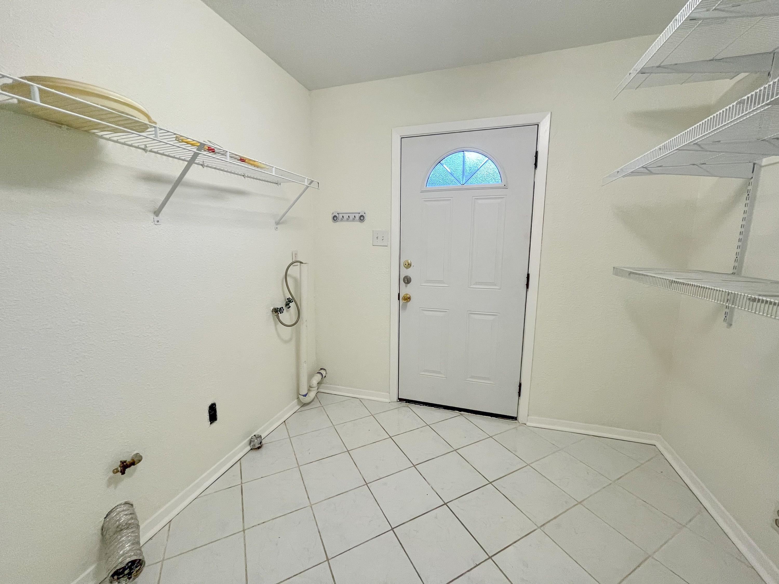 5040 Raleigh Drive Beaumont, TX 77706 - Photo 9 of 22