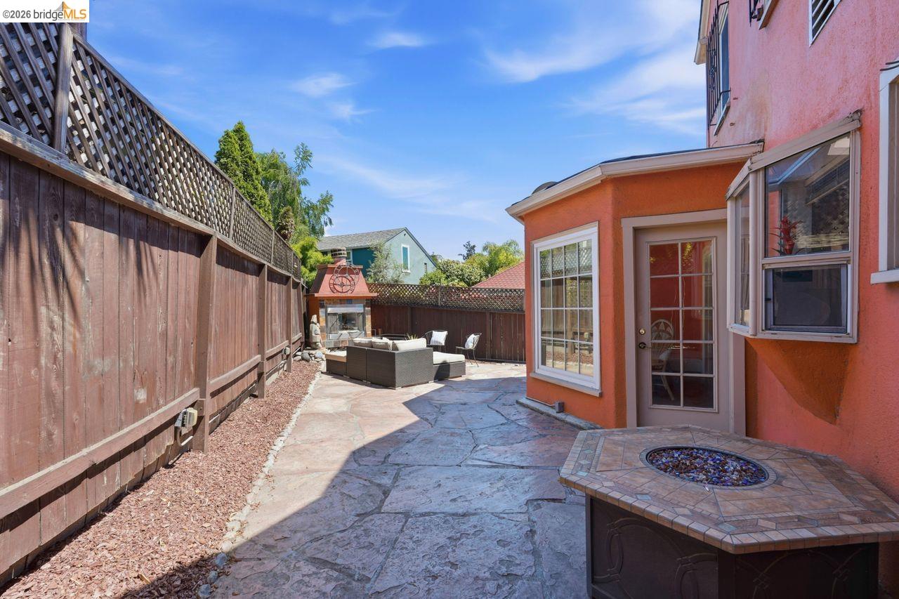 1134 Chatham Road Oakland, CA 94610 - Photo 33 of 35