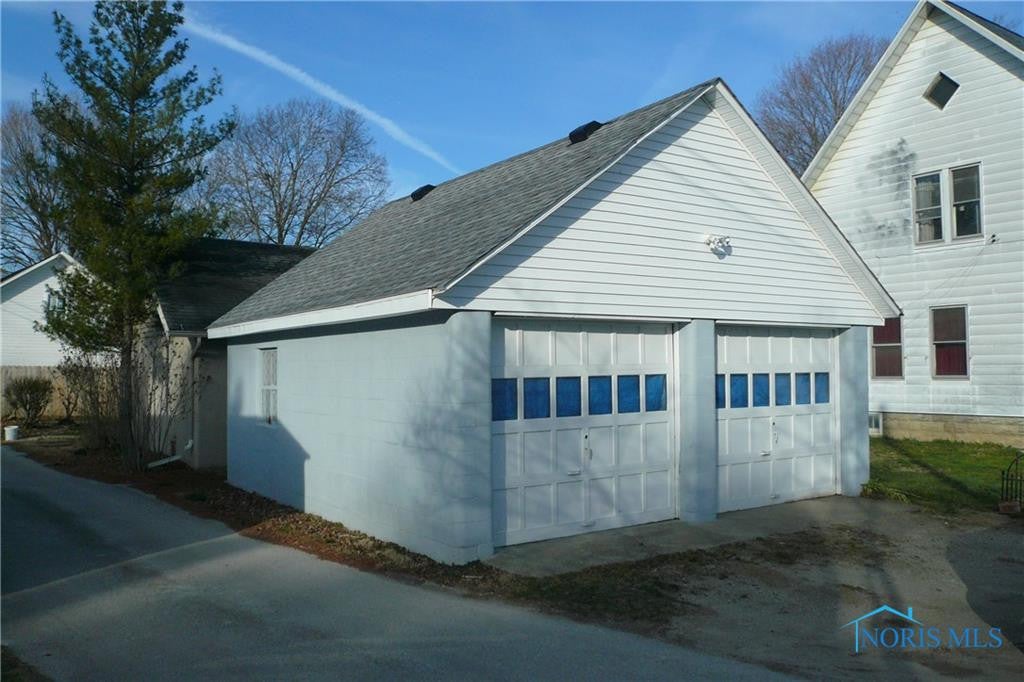424 Rice Street Elmore, OH 43416 - Photo 4 of 21 Photo 4