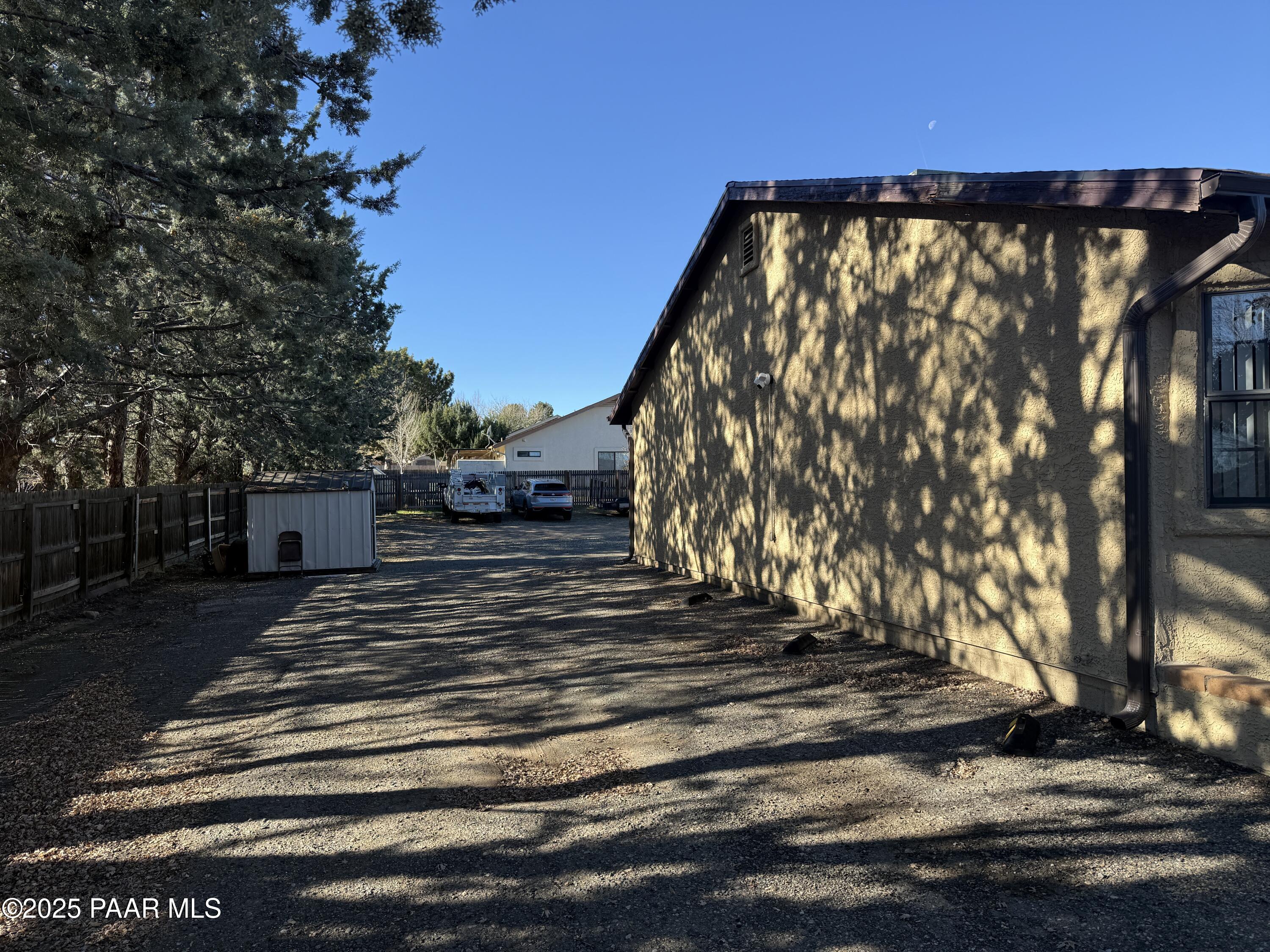1283 Tapadero Drive Dewey, AZ 86327 - Photo 6 of 7 Back area