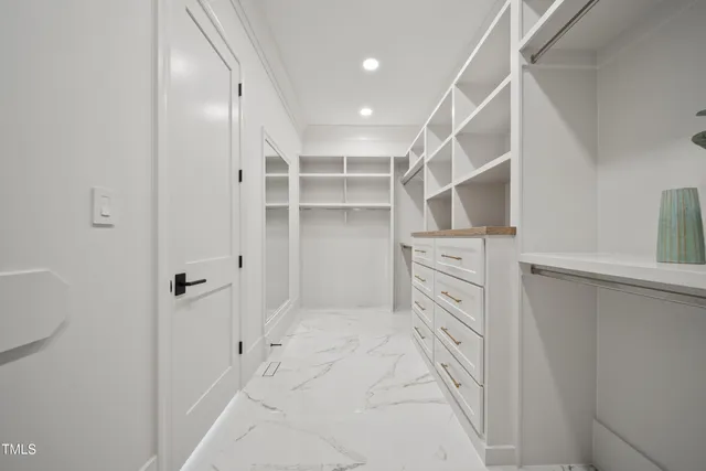 a view of walk in closet