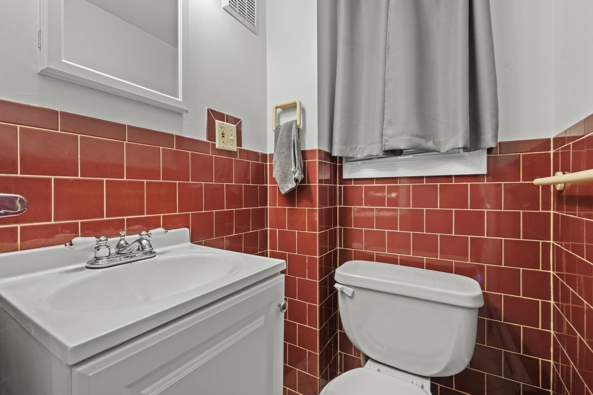 27 Northbourne Road Boston, MA 02130 - Photo 22 of 28 Gallery Image 22