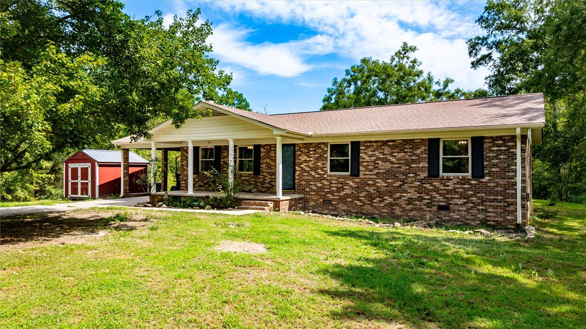 124 Wiley Road Greenwood, SC 29649 - Photo 1 of 39 Gallery Image 1