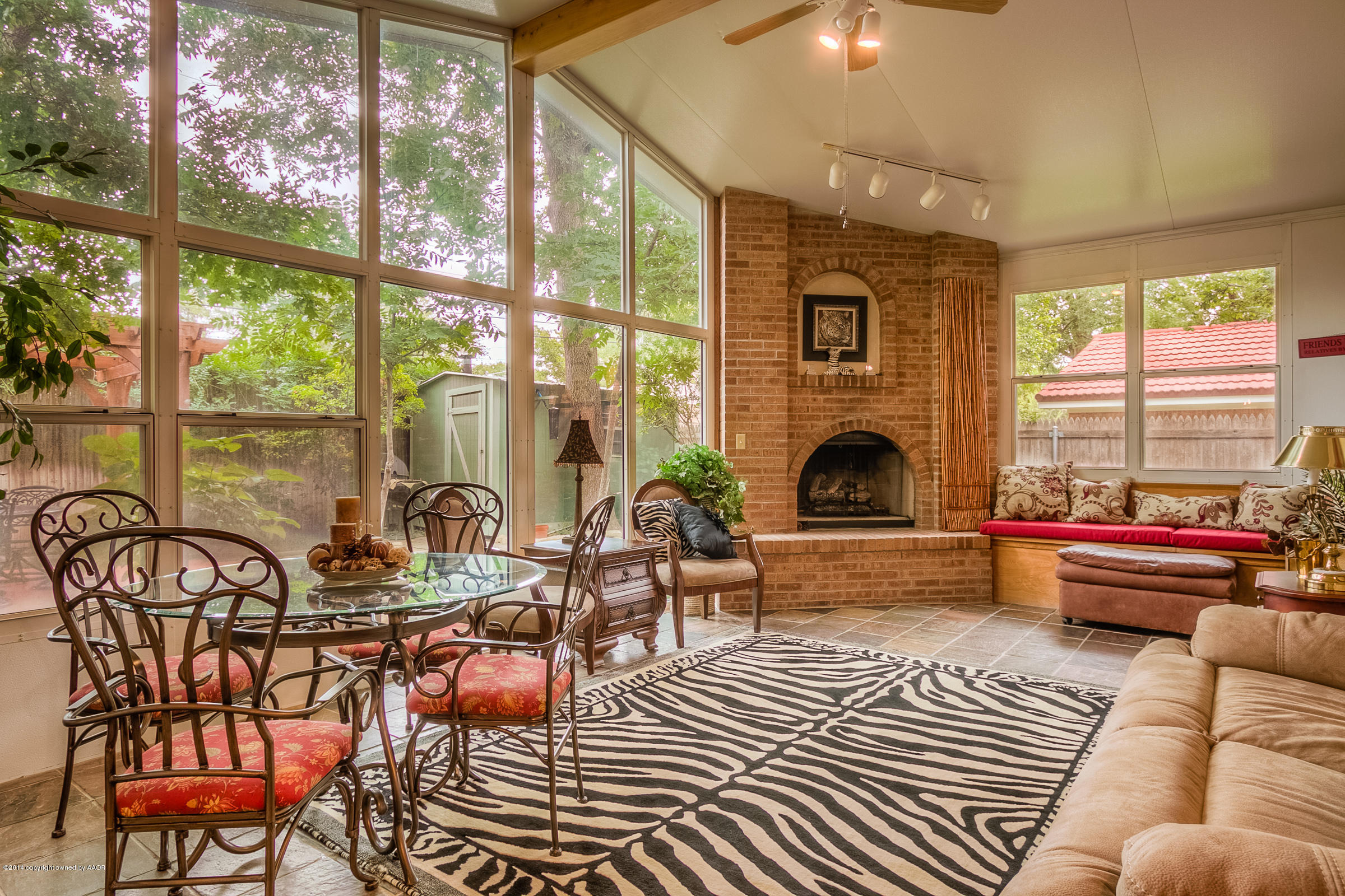 5306 Randolph Road Amarillo, TX 79106 - Photo 14 of 28 016_Sunroom 2