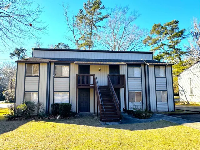 $1,050 | 1401 Lazy Brook, Unit A, Tallahassee, FL 32301