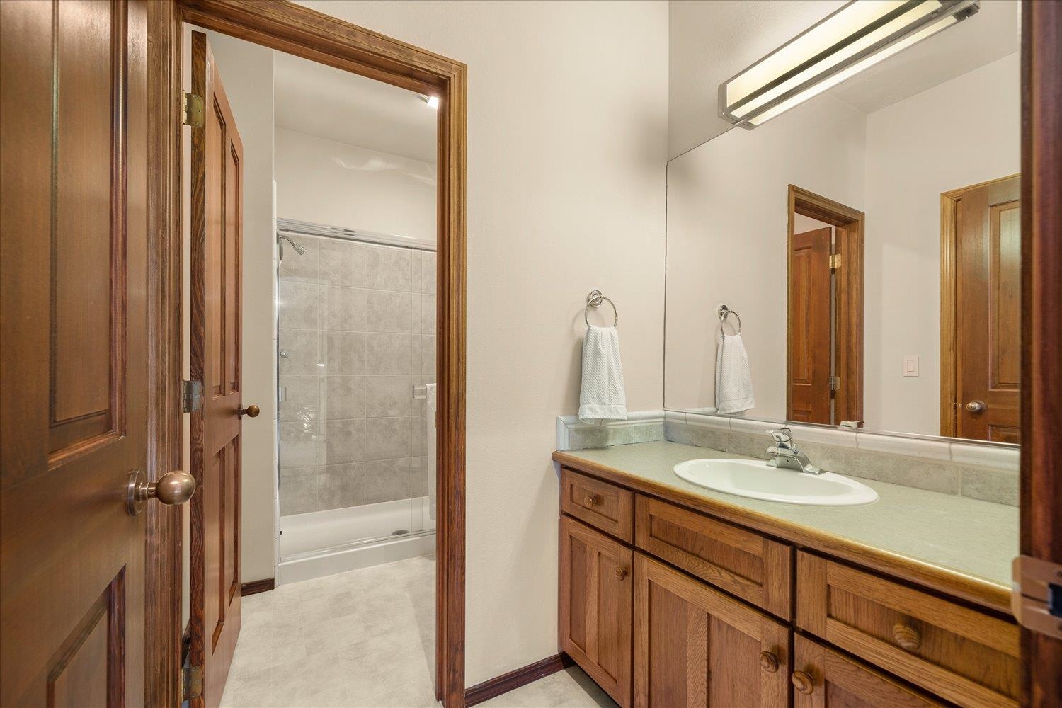 12117 South Hangman Valley Road Spokane, WA 99223 - Photo 19 of 31 Gallery Image 19