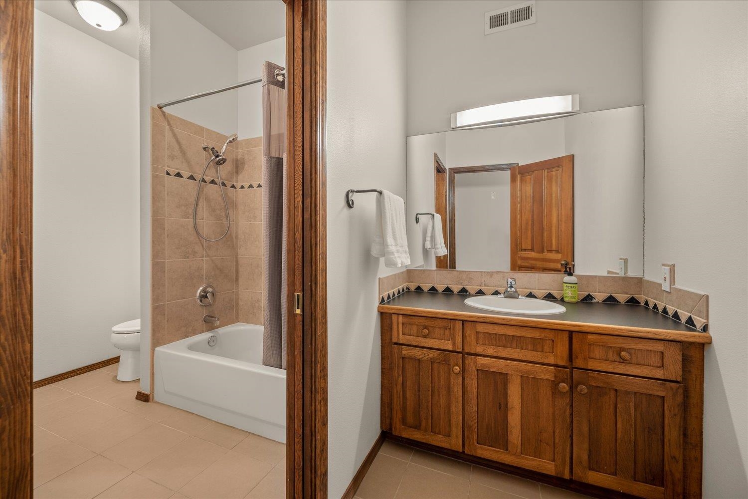 12117 South Hangman Valley Road Spokane, WA 99223 - Photo 23 of 31 Gallery Image 23