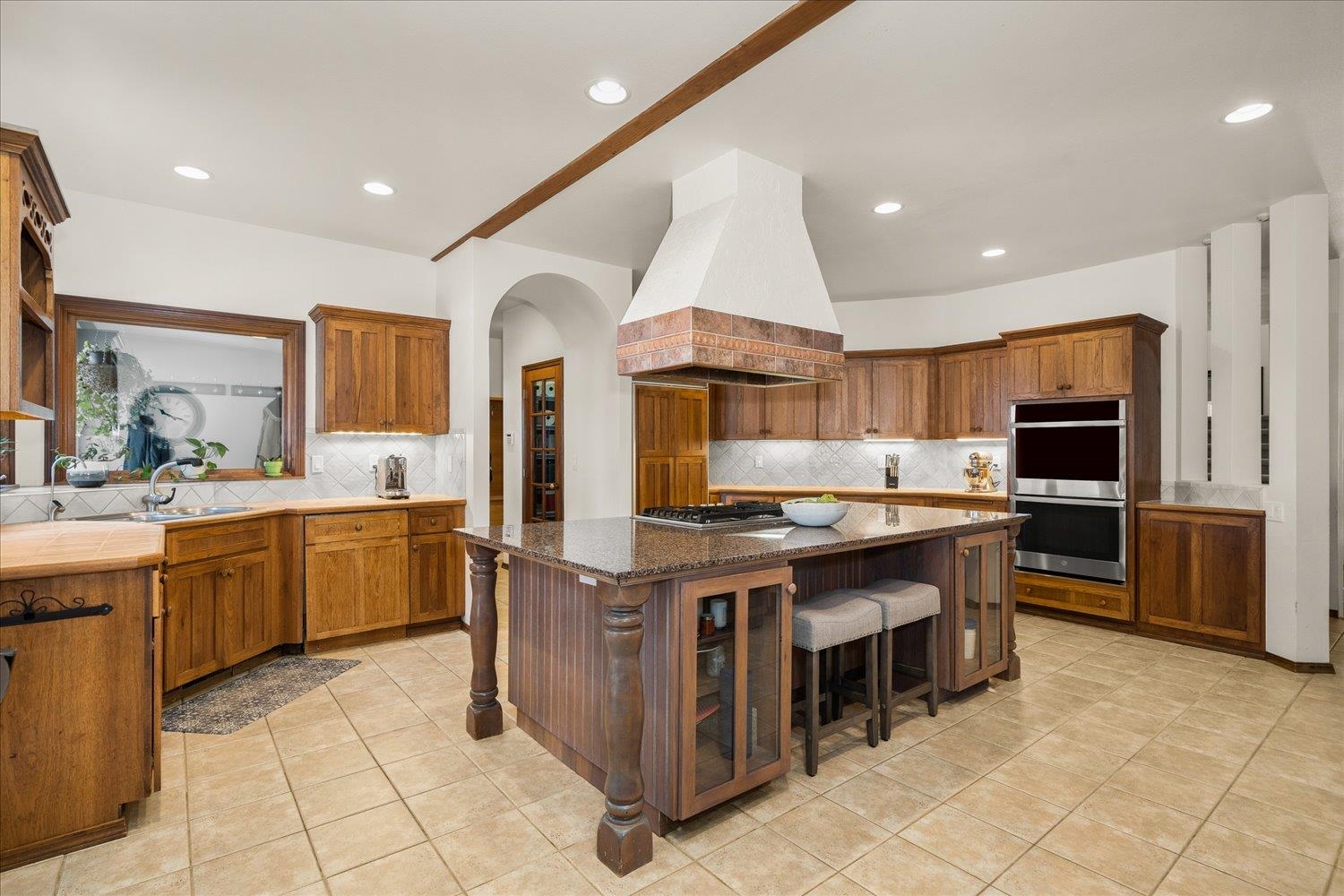 12117 South Hangman Valley Road Spokane, WA 99223 - Photo 9 of 31 Gallery Image 9