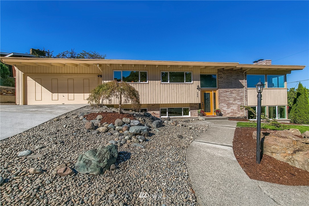 500 Northwest 4th Place Renton, WA 98057 - Photo 1 of 25