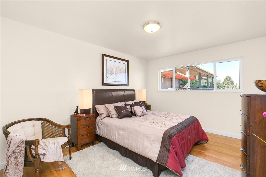 500 Northwest 4th Place Renton, WA 98057 - Photo 14 of 25