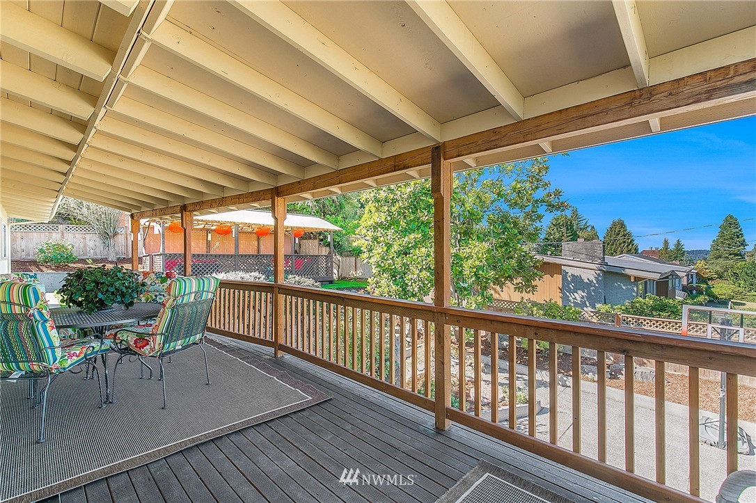 500 Northwest 4th Place Renton, WA 98057 - Photo 9 of 25