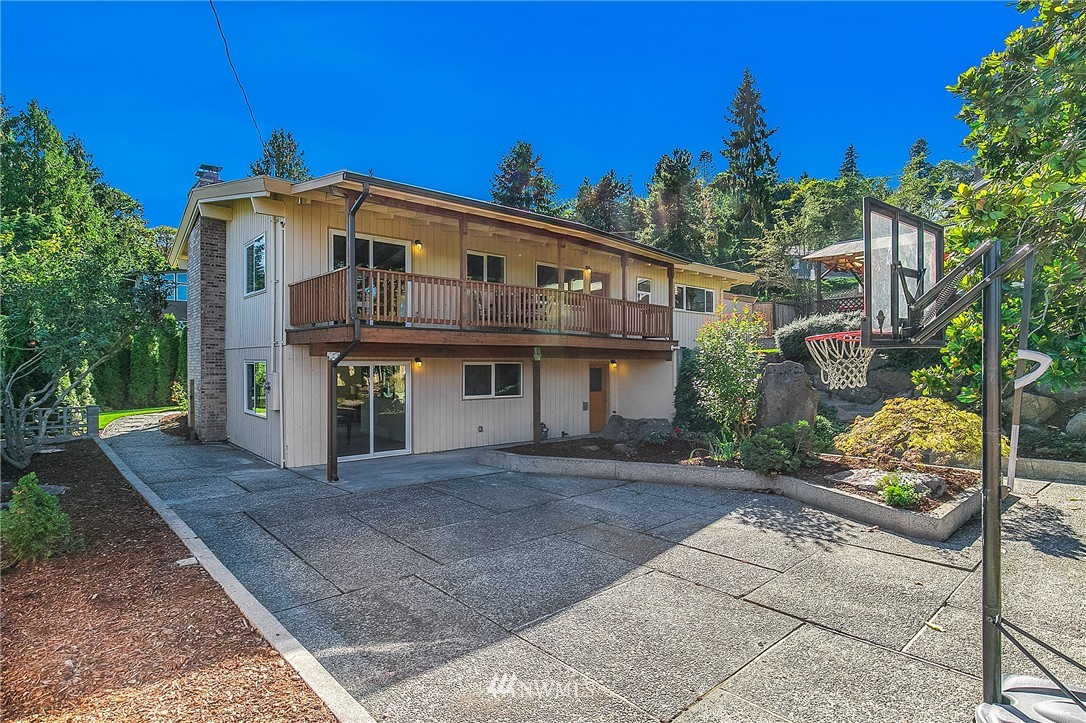 500 Northwest 4th Place Renton, WA 98057 - Photo 10 of 25