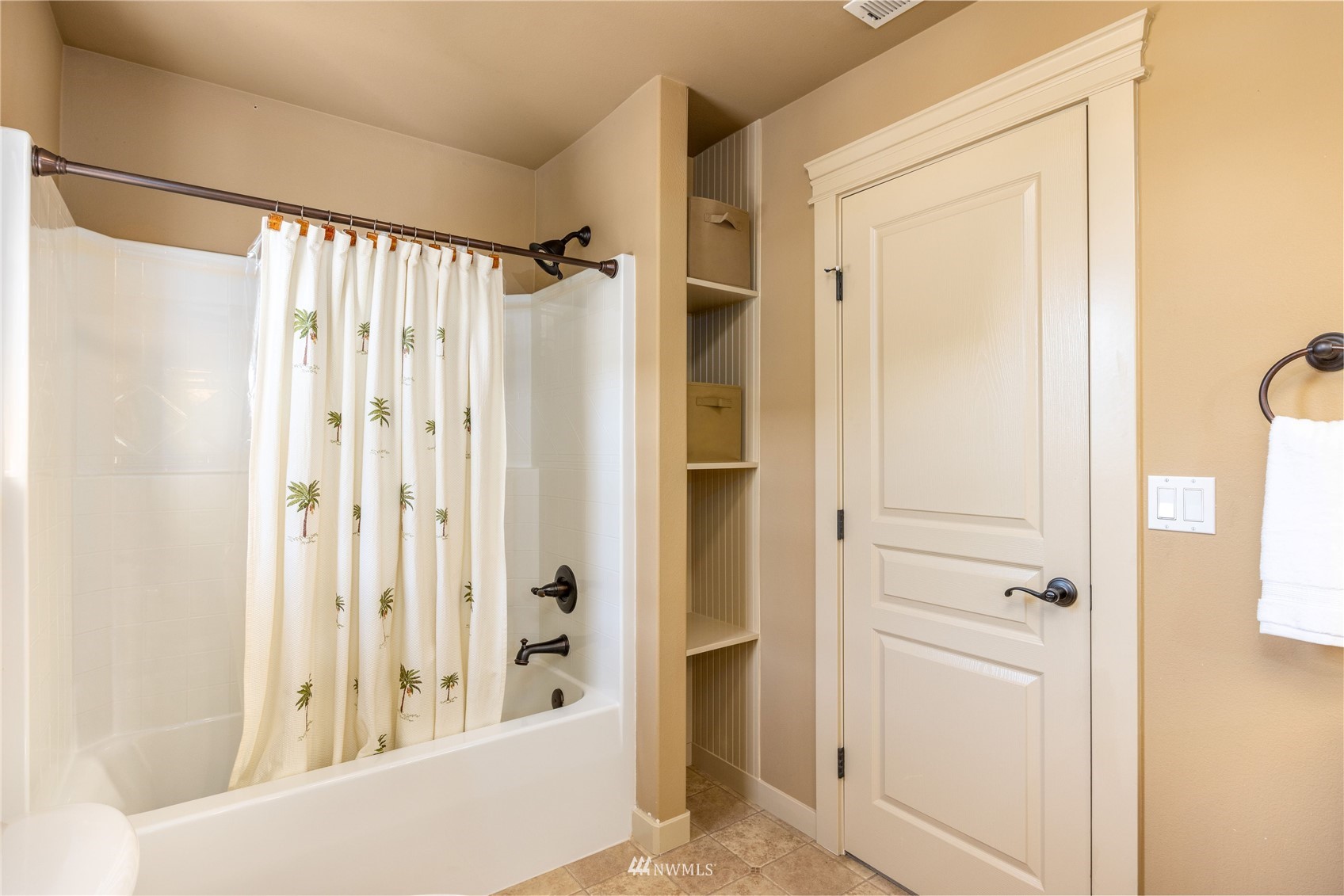 5210 North 49th Street Ruston, WA 98407 - Photo 30 of 40 Gallery Image 30