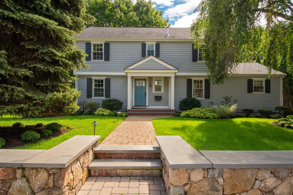 184 North Street Stoneham, MA 02180 - Photo 1 of 31