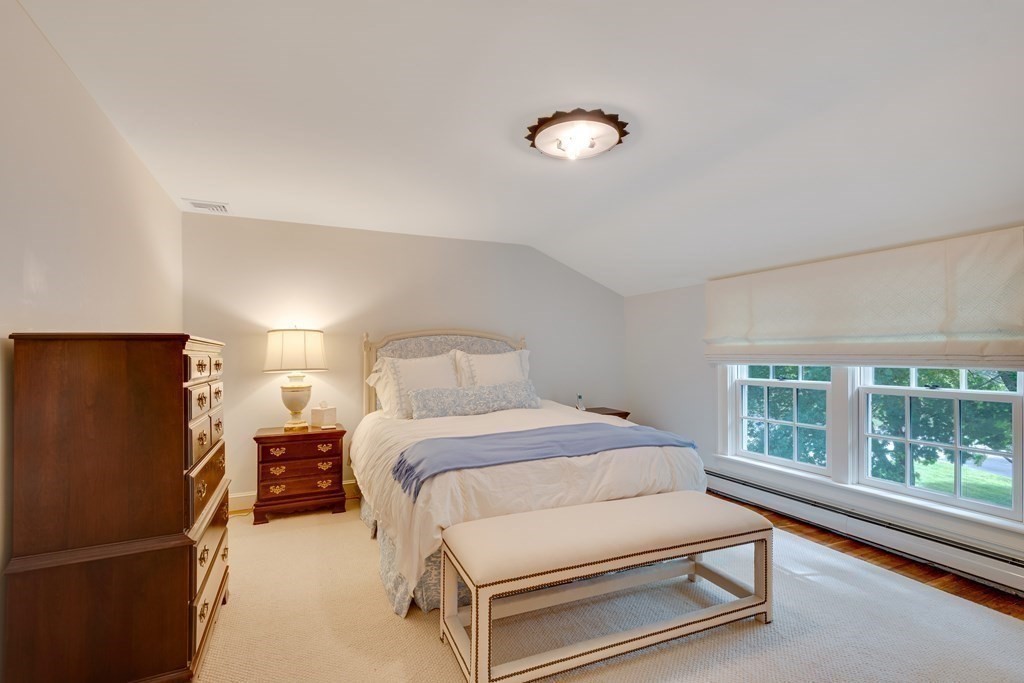 184 North Street Stoneham, MA 02180 - Photo 23 of 31