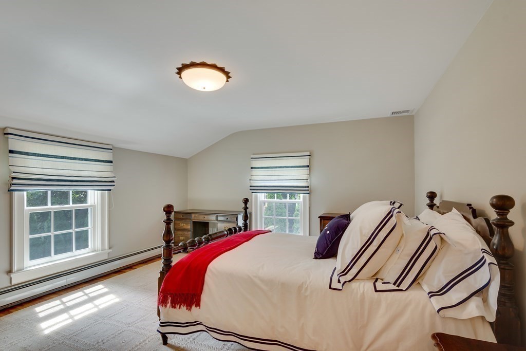 184 North Street Stoneham, MA 02180 - Photo 24 of 31