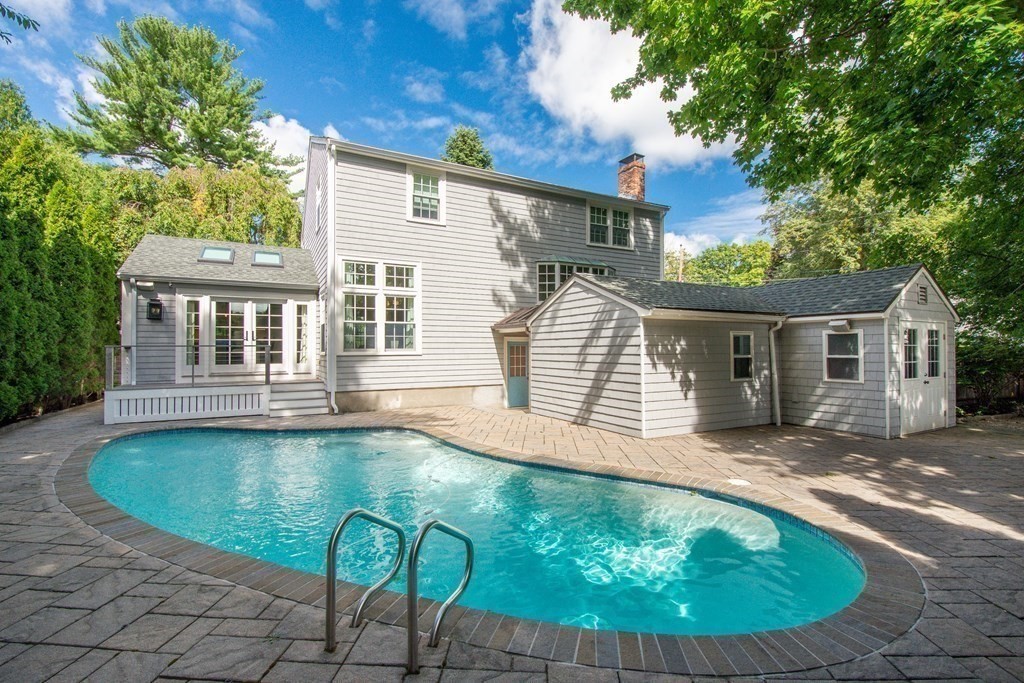184 North Street Stoneham, MA 02180 - Photo 27 of 31
