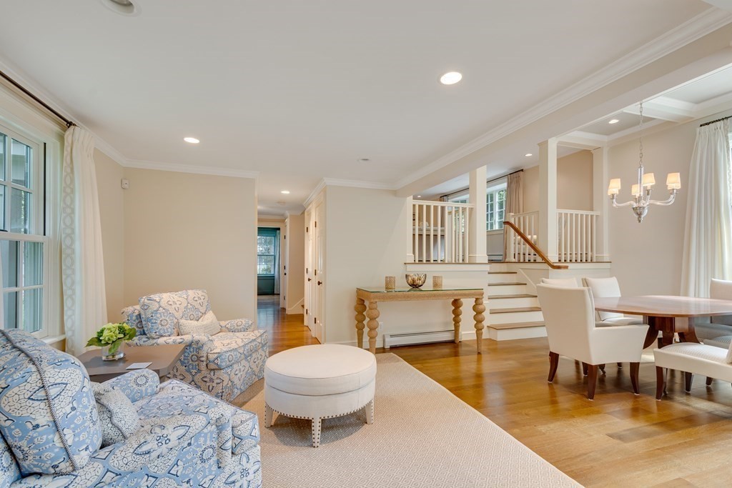 184 North Street Stoneham, MA 02180 - Photo 5 of 31