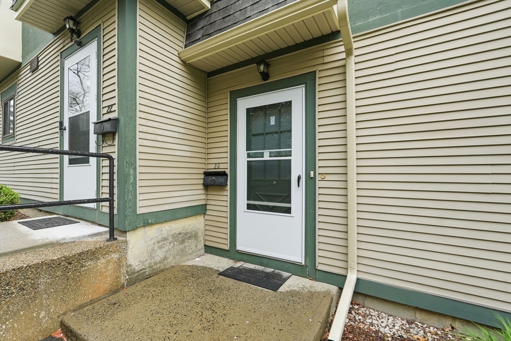 170 East Hadley Road, Unit 23 Amherst, MA 01002 - Photo 1 of 28 Gallery Image 1