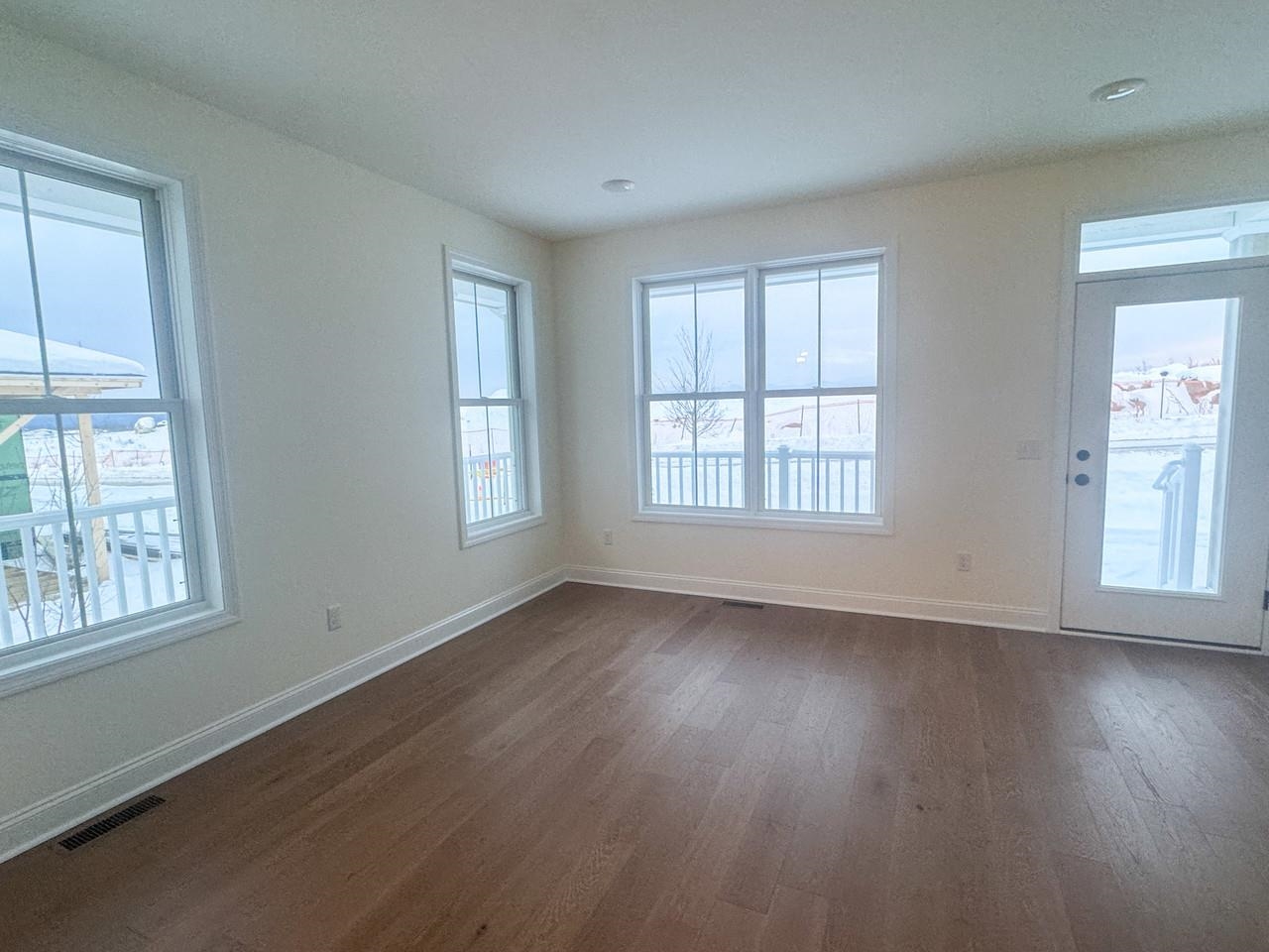 437 Old Farm Road South Burlington, VT 05403 - Photo 6 of 25 Gallery Image 6