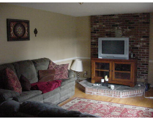 171 Log Plain Road Greenfield, MA 01301 - Photo 13 of 14 Gallery Image 13