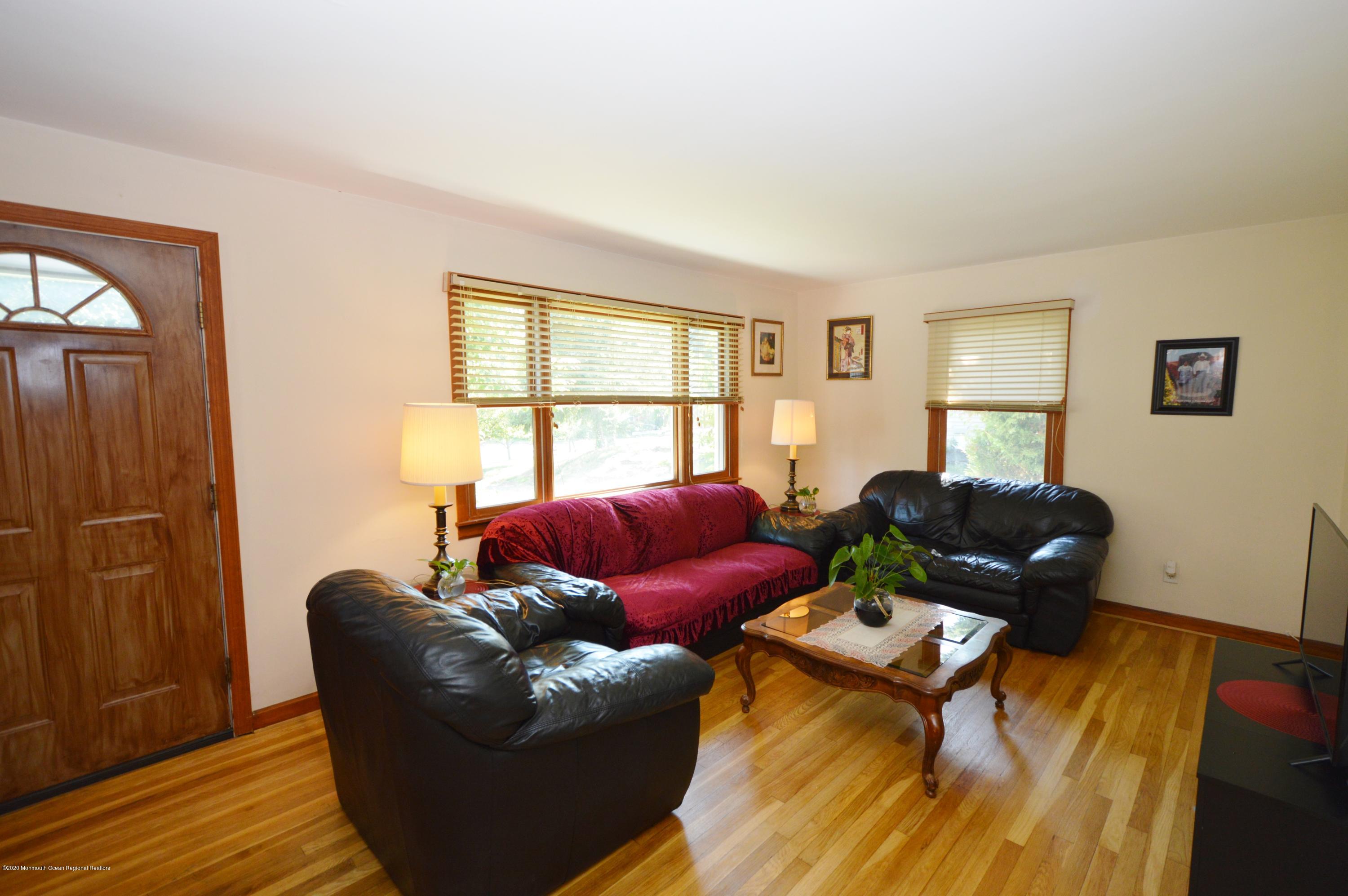 88 Oak Hill Road Red Bank, NJ 07701 - Photo 3 of 28 LIVING ROOM WITH HARDWOOD FLOORS