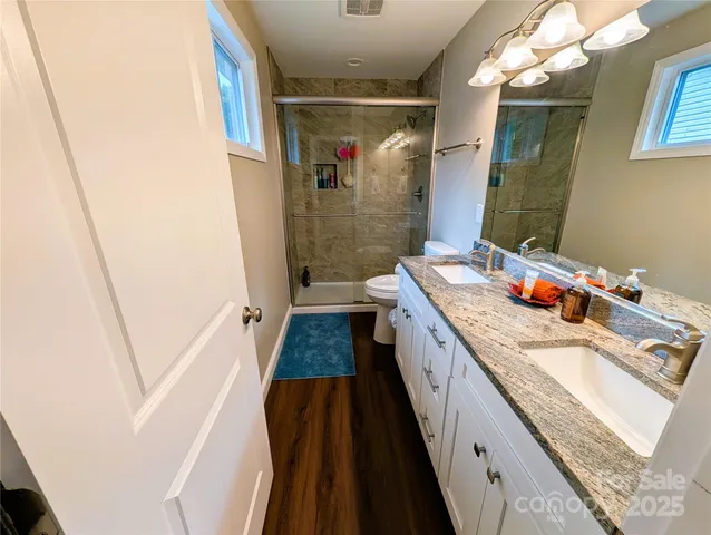 $398,900 | 9 Half Moon Drive, Swannanoa, NC 28778