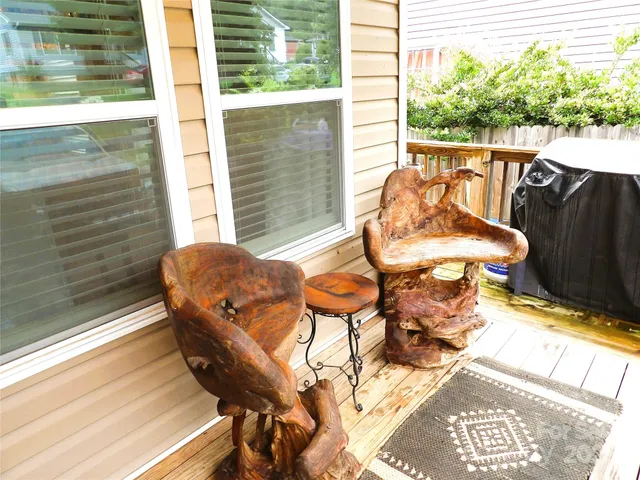 $398,900 | 9 Half Moon Drive, Swannanoa, NC 28778