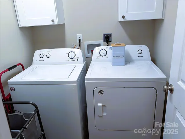 $398,900 | 9 Half Moon Drive, Swannanoa, NC 28778