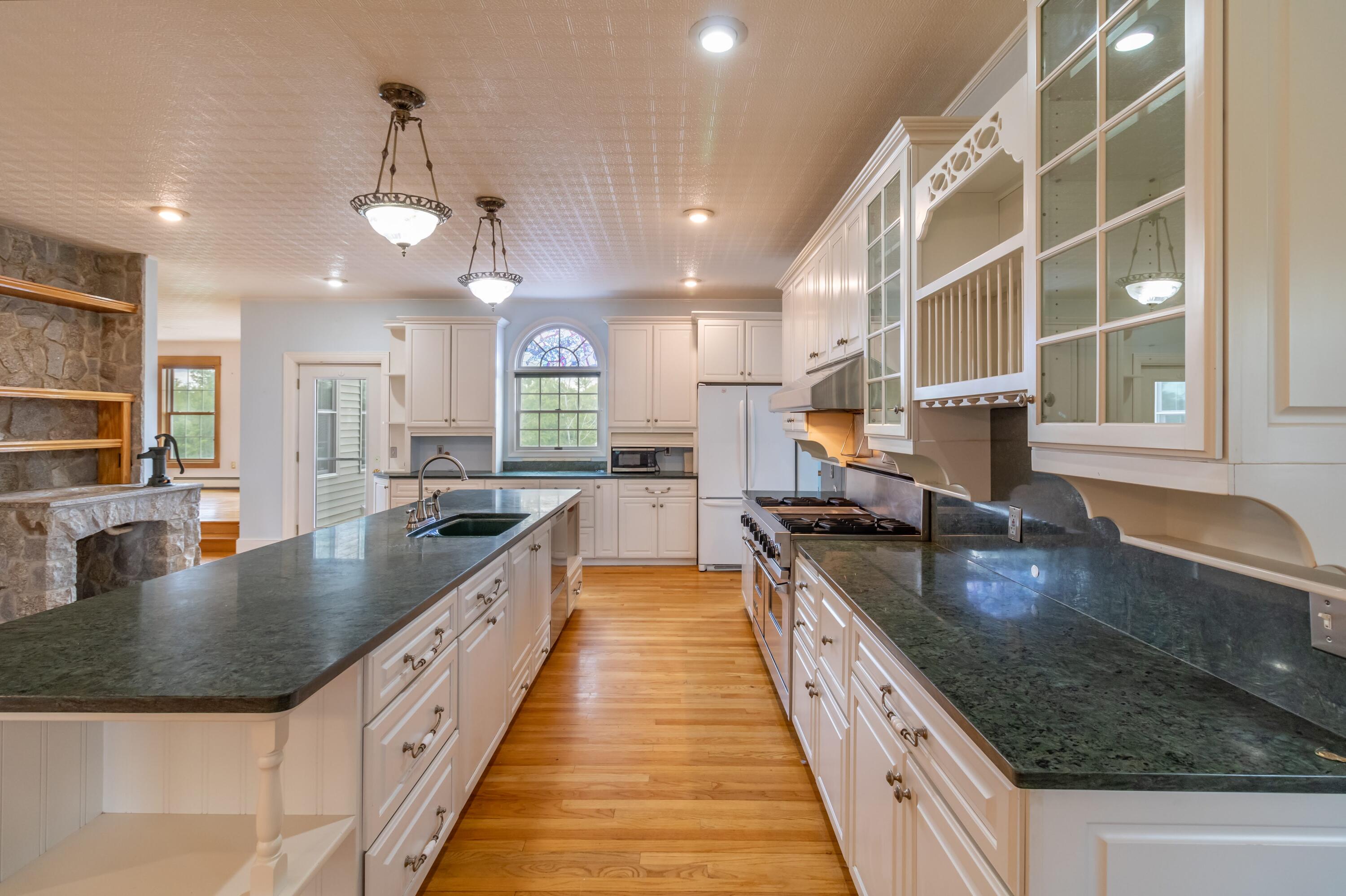 153 Wing Road Levant, ME 04456 - Photo 74 of 143 153 Wing Road Interiors-73