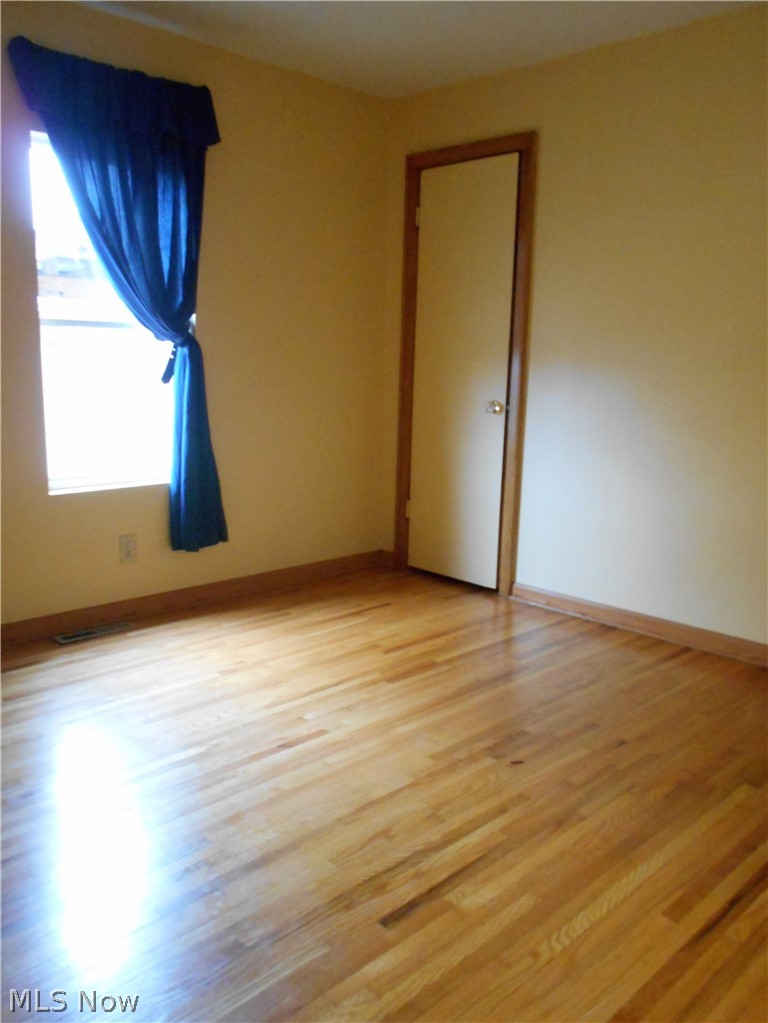 4370 School House Road Little Hocking, OH 45742 - Photo 16 of 35 Bedroom #2 has beautiful hardwood floors