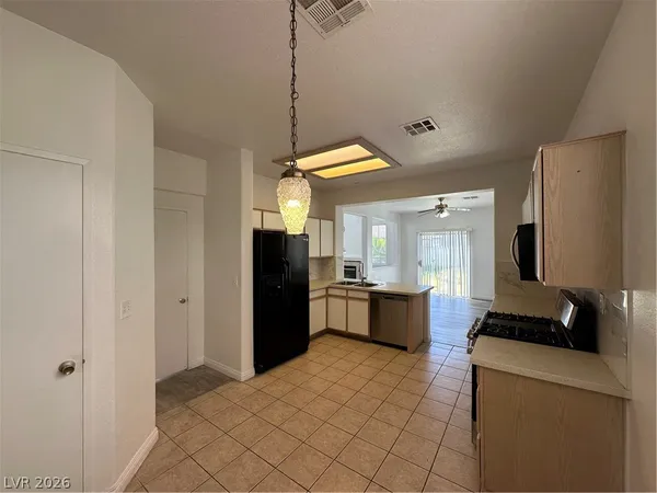 $1,995 | 5433 Dianthus Court, North Las Vegas, NV 89031