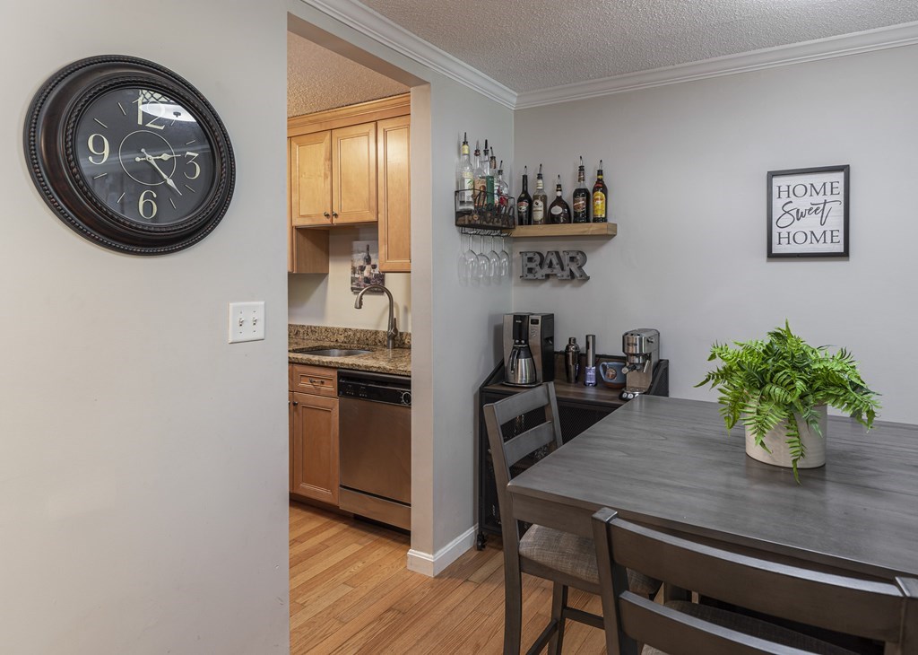 6 Janet Road, Unit 2 Easton, MA 02375 - Photo 6 of 21 Gallery Image 6