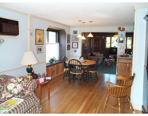 6 Ashdale Road Billerica, MA 01862 - Photo 5 of 15 Gallery Image 5