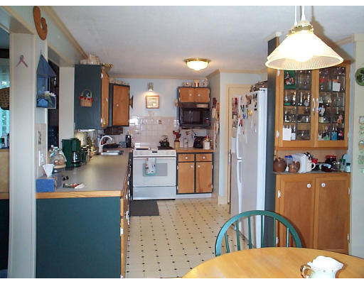 6 Ashdale Road Billerica, MA 01862 - Photo 6 of 15 Gallery Image 6