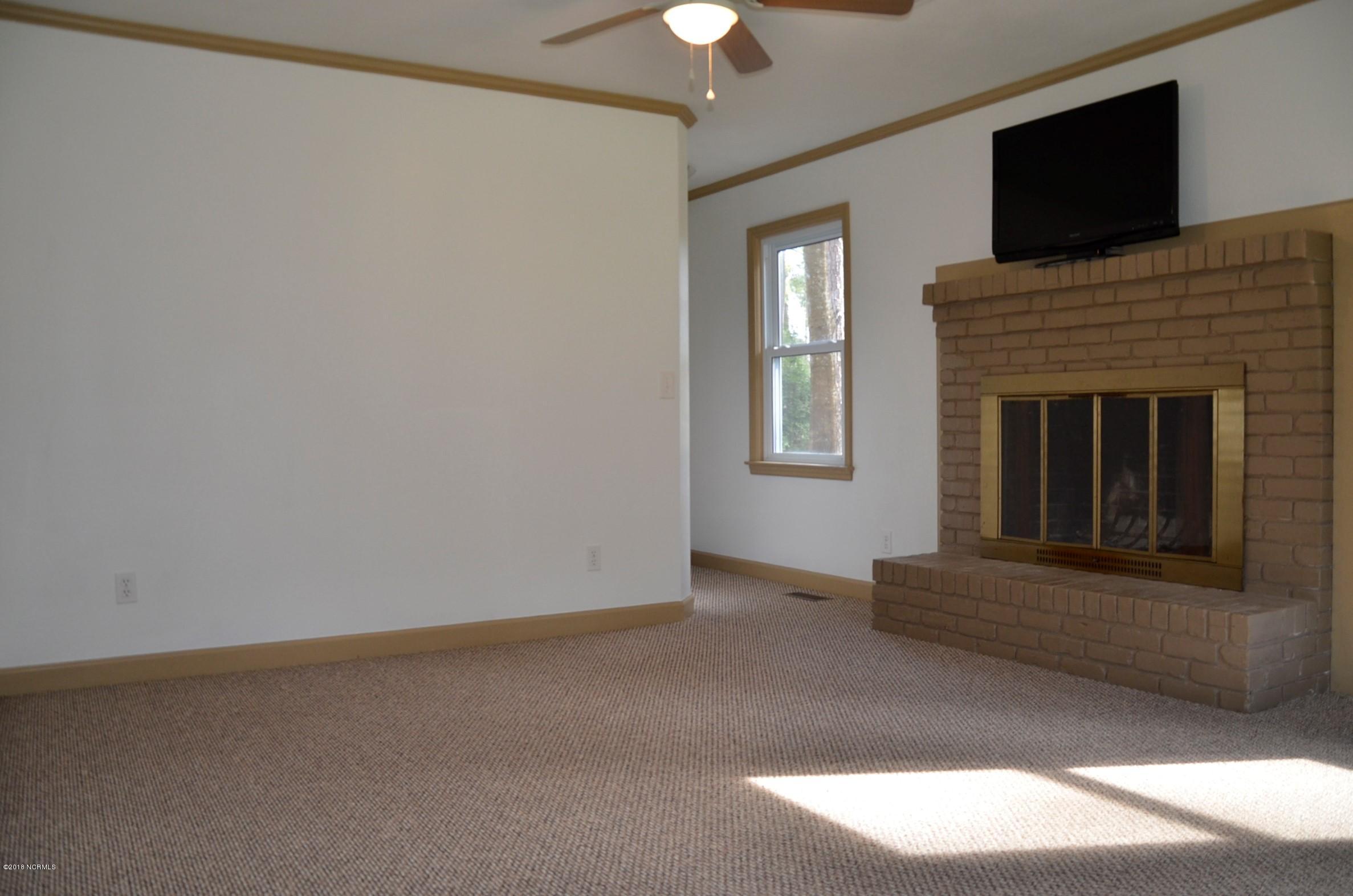3103 Country Club Road New Bern, NC 28562 - Photo 26 of 59 23