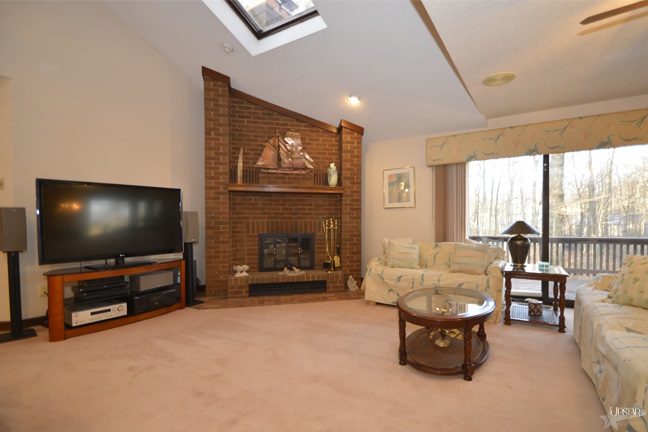 16527 Tonkel Road Leo, IN 46765 - Photo 11 of 30 Gallery Image 11