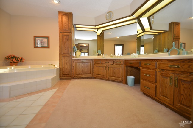 16527 Tonkel Road Leo, IN 46765 - Photo 18 of 30 Gallery Image 18