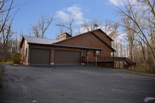 16527 Tonkel Road Leo, IN 46765 - Photo 3 of 30 Gallery Image 3