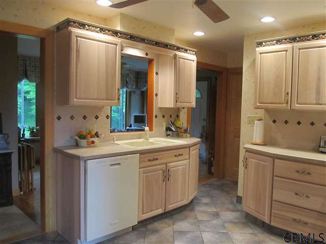6352 Hawes Road Guilderland, NY 12009 - Photo 5 of 15 Photo 5